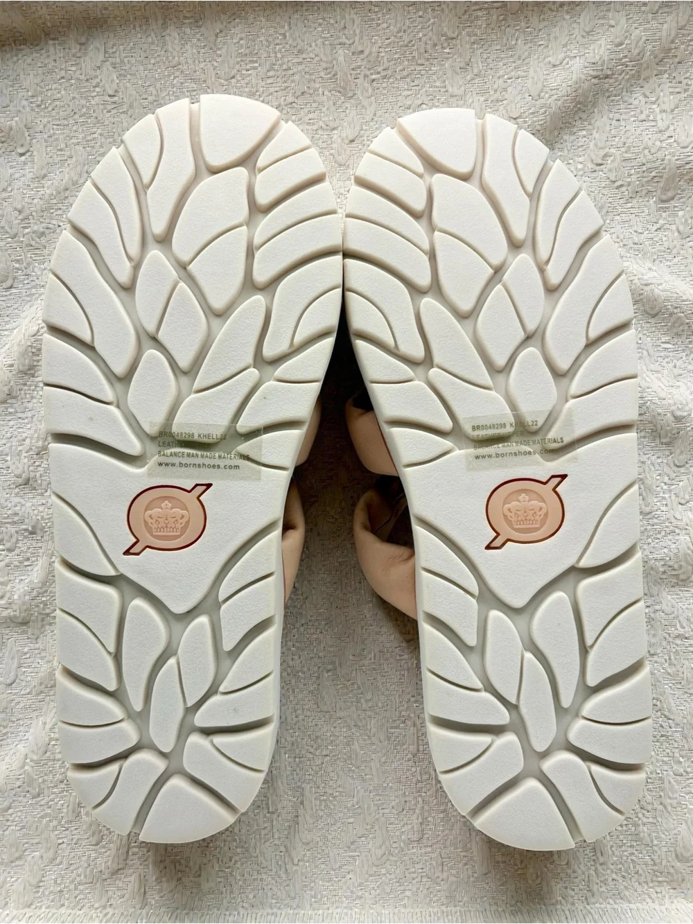 Born Khelli Leather Slide Sandals Women’s size 10M Blush Nude Comfort Slides